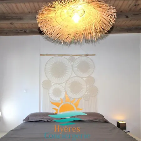 Triplex 2-port D'hyeres -400m-clim Wifi Parking By Hc شقة Hyères
