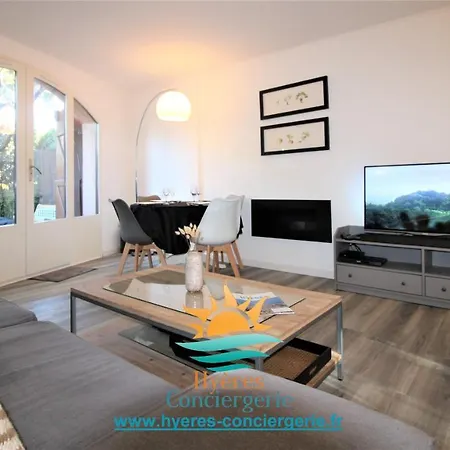 Triplex 2-port D'hyeres -400m-clim Wifi Parking By Hc * Hyères